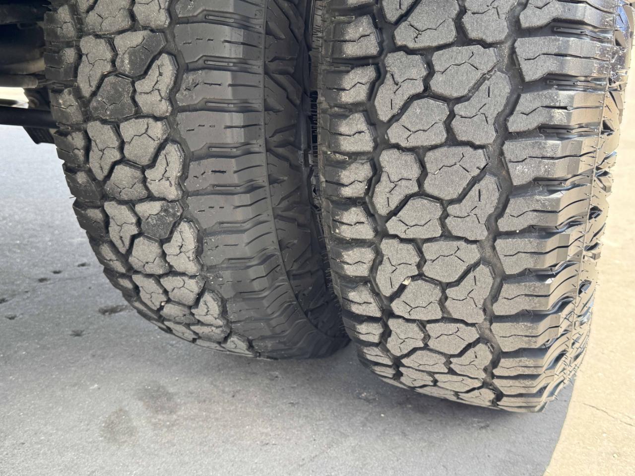 Ford Super Duty F-350 DRW  2021