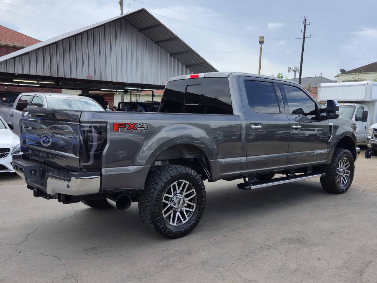 Ford Super Duty F-250 SRW  2017