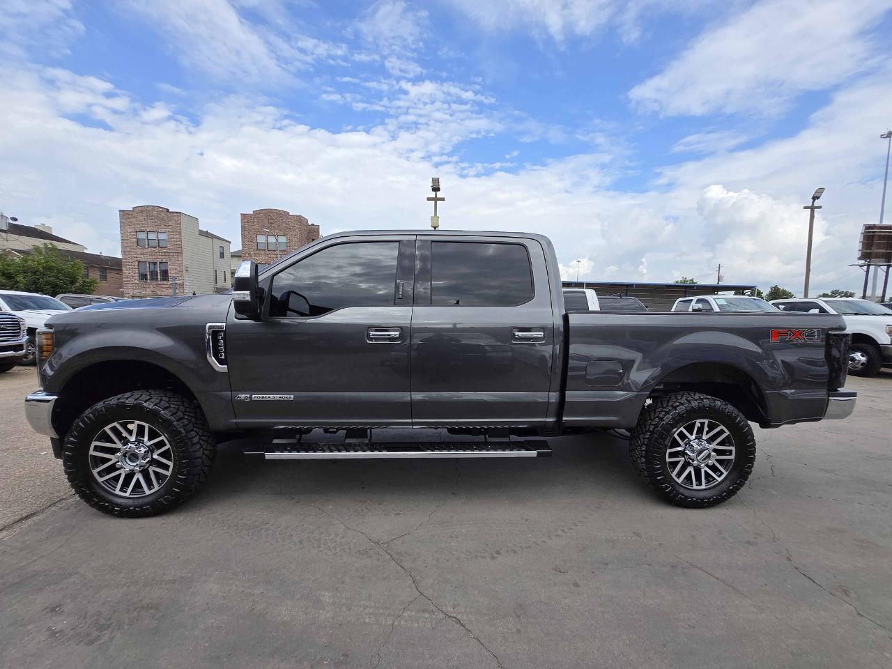 Ford Super Duty F-250 SRW  2017
