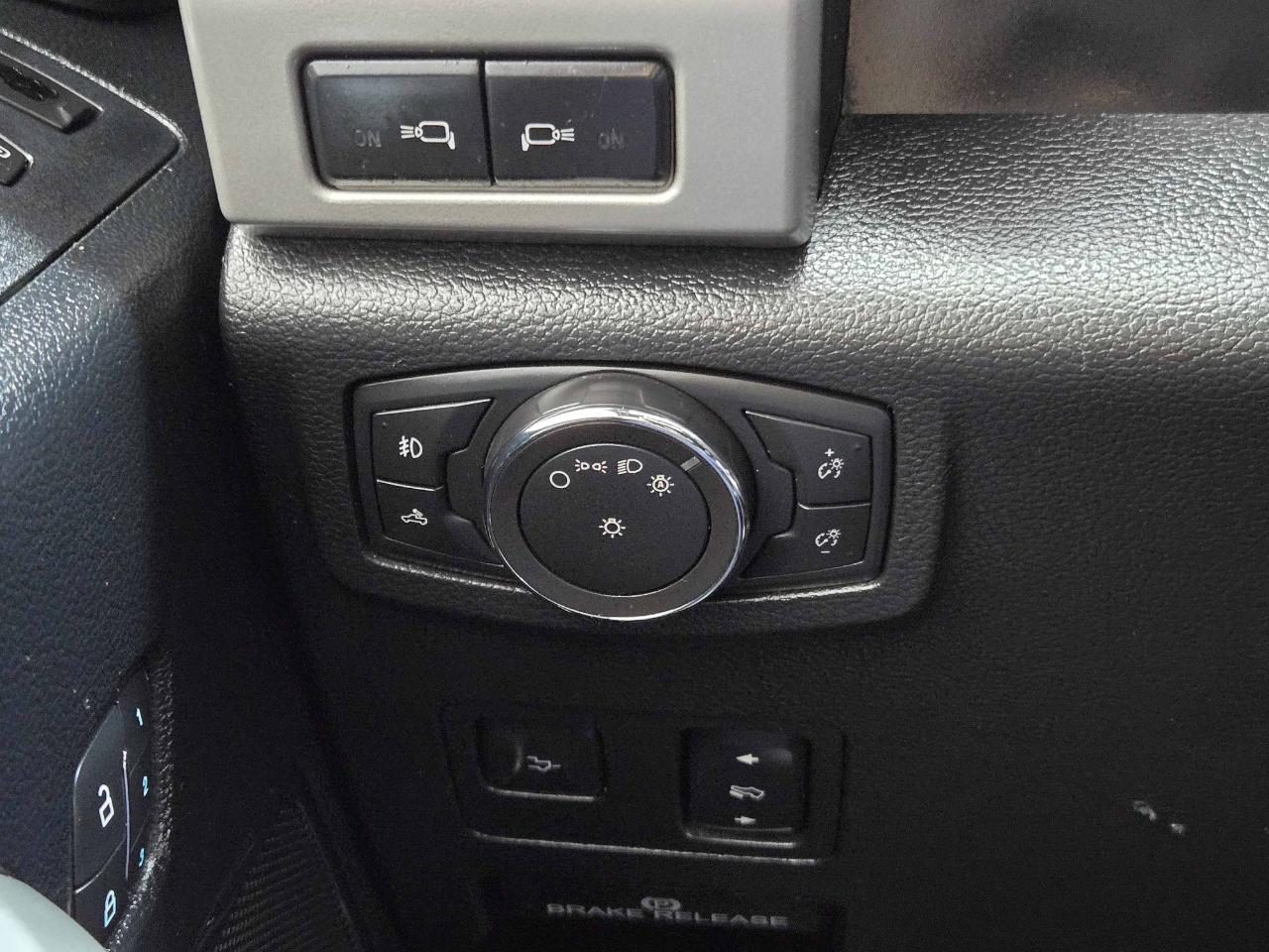 Ford Super Duty F-250 SRW  2017