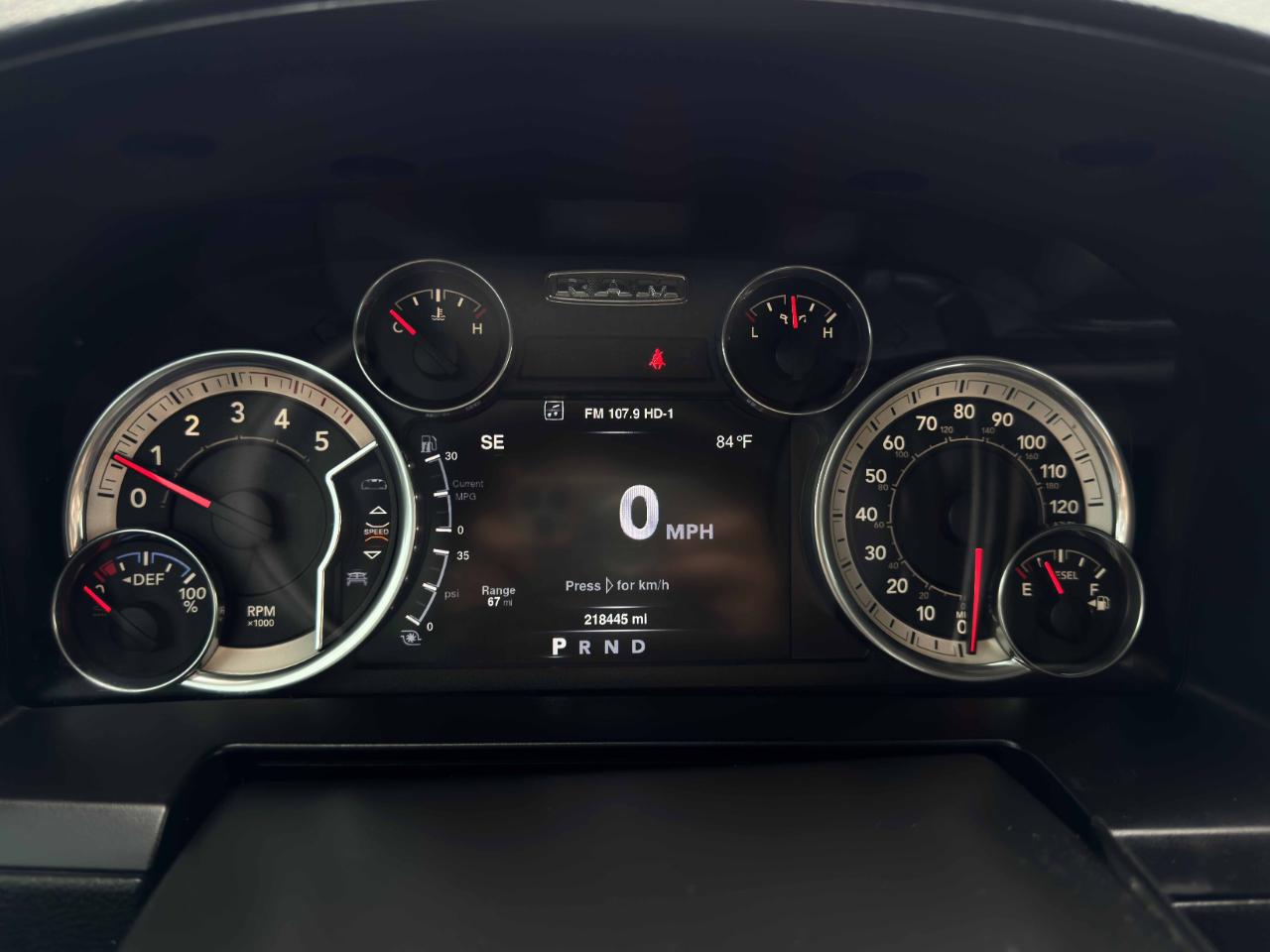 RAM 2500 Laramie Mega Cab 4WD 2016