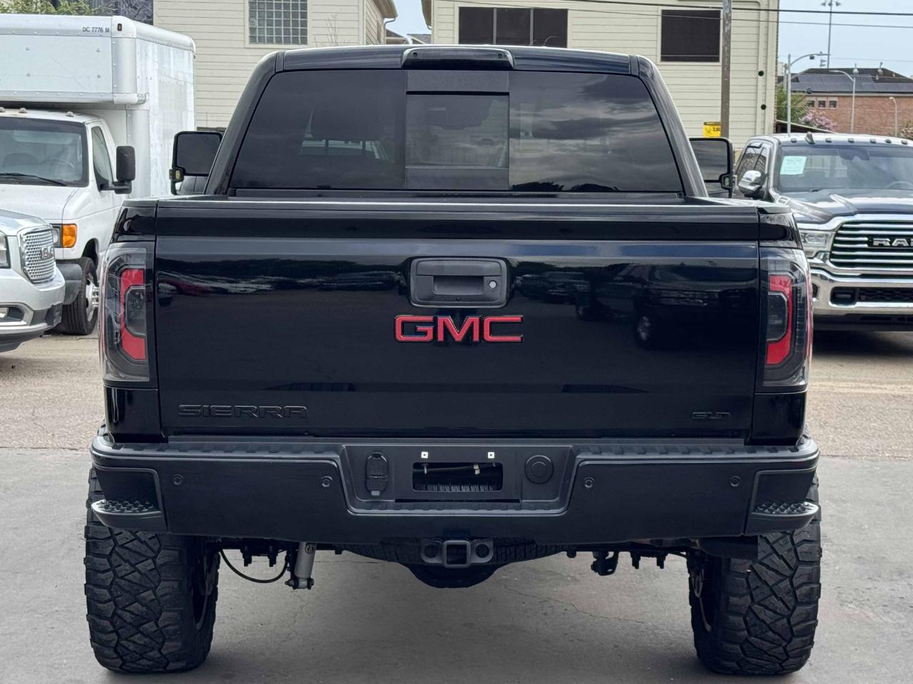 GMC Sierra 1500 SLT Crew Cab 4WD 2017