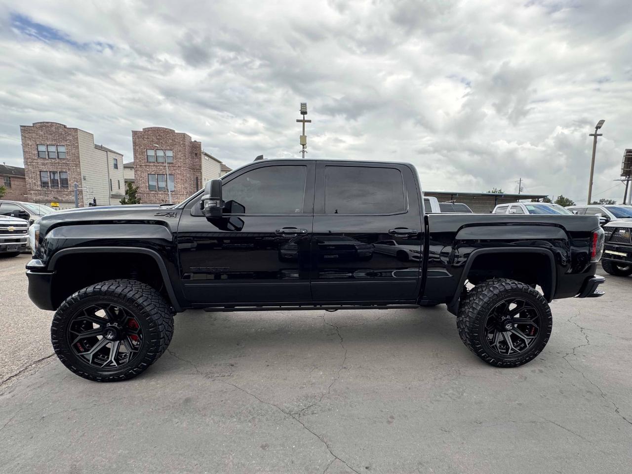 GMC Sierra 1500 SLT Crew Cab 4WD 2017