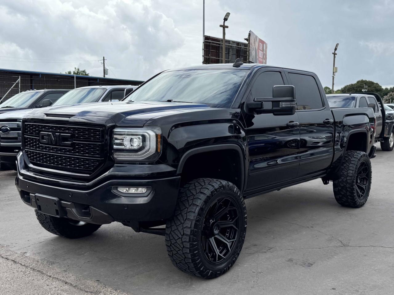 GMC Sierra 1500 SLT Crew Cab 4WD 2017