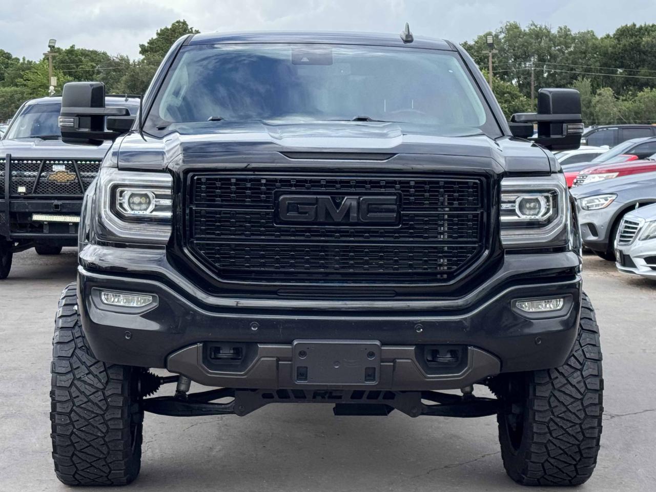 GMC Sierra 1500 SLT Crew Cab 4WD 2017
