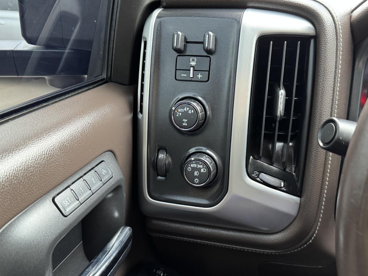 GMC Sierra 1500 SLT Crew Cab 4WD 2017