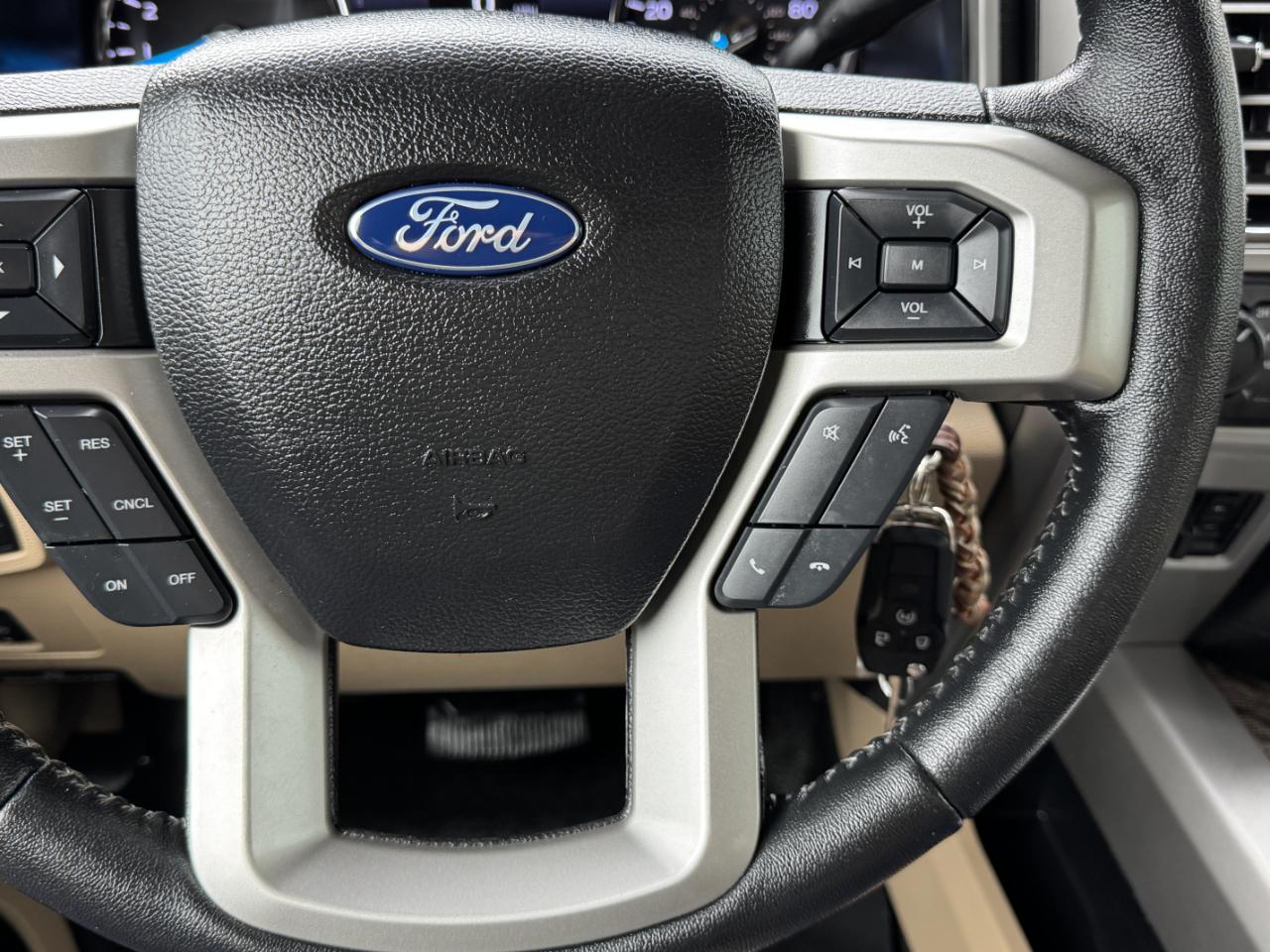 Ford Super Duty F-350 DRW  2017