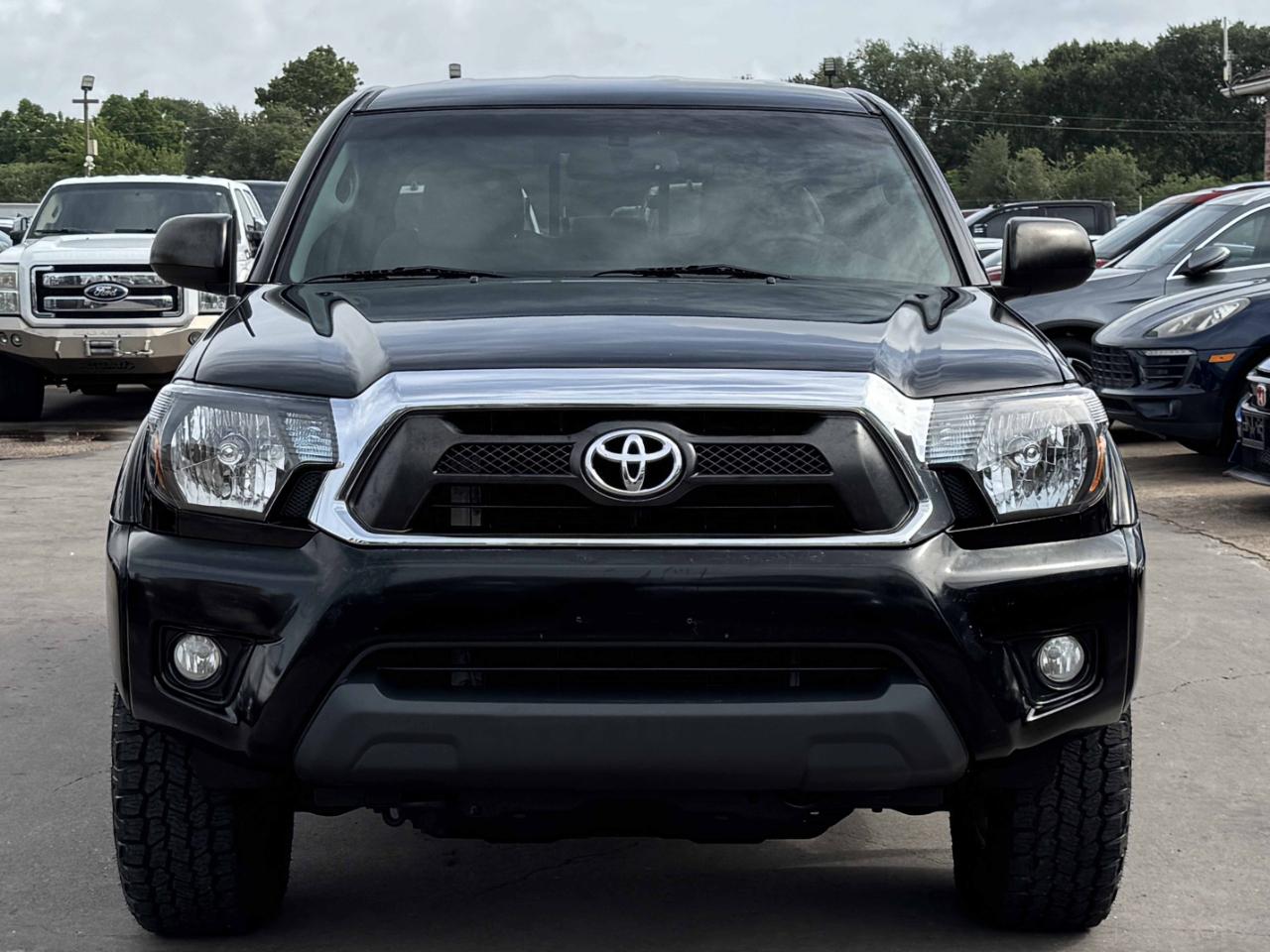 Toyota Tacoma  2013