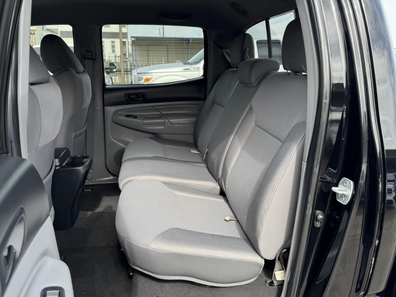 Toyota Tacoma  2013