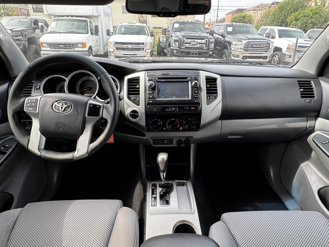 Toyota Tacoma  2013