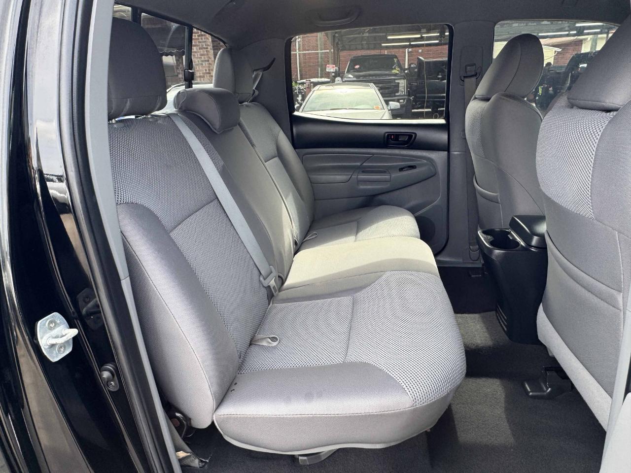 Toyota Tacoma  2013