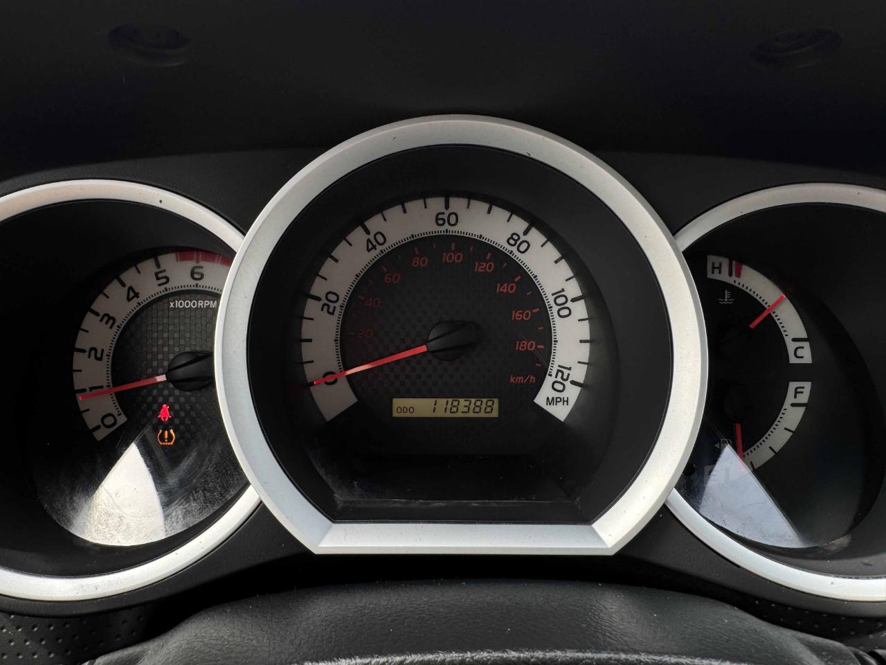 Toyota Tacoma  2013