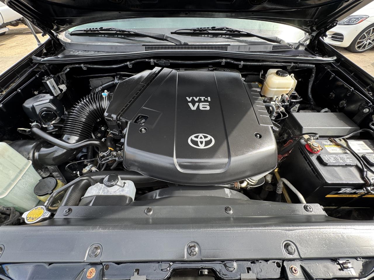 Toyota Tacoma  2013