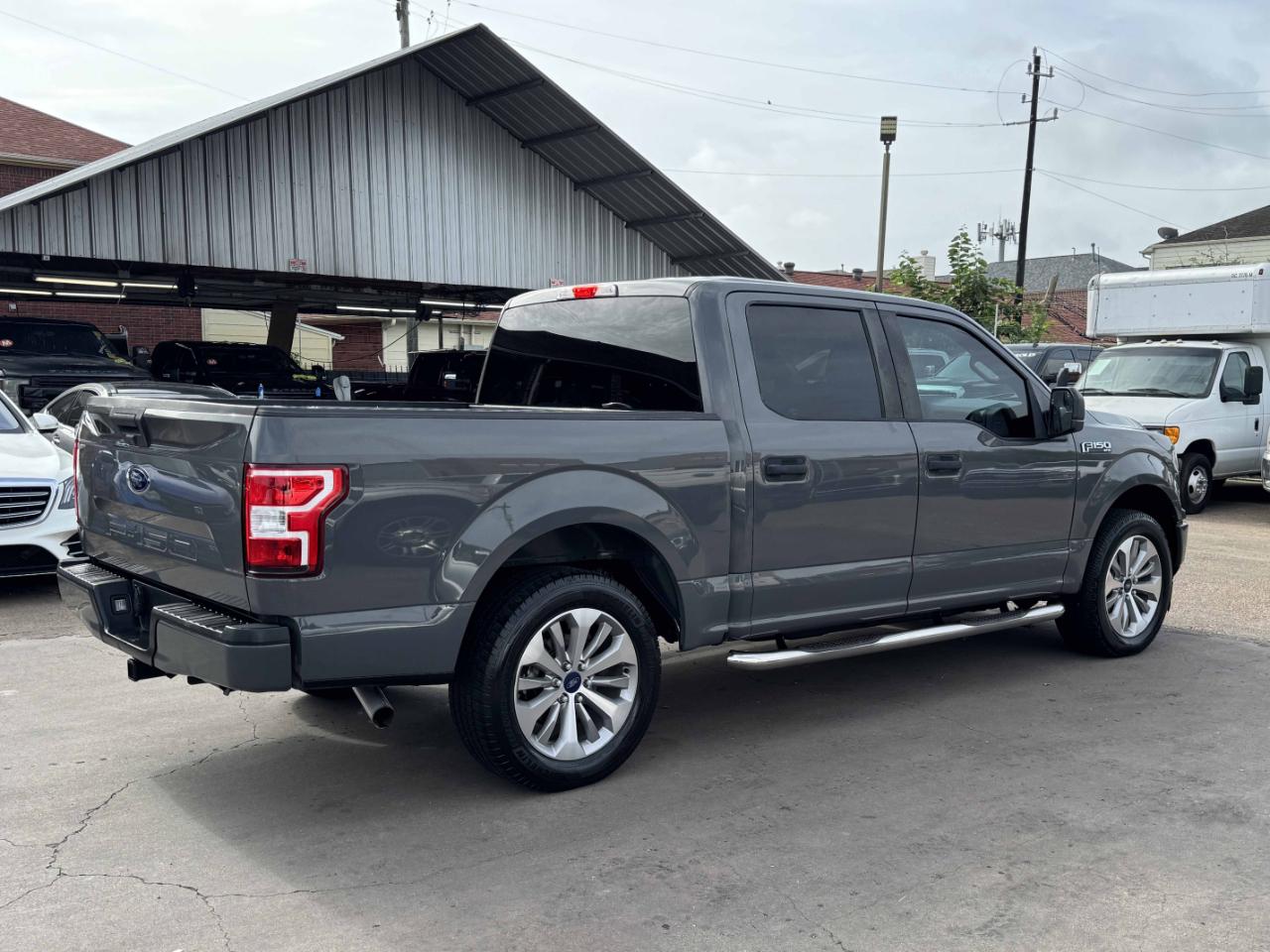 Ford F-150 XL SuperCrew 2WD 2018