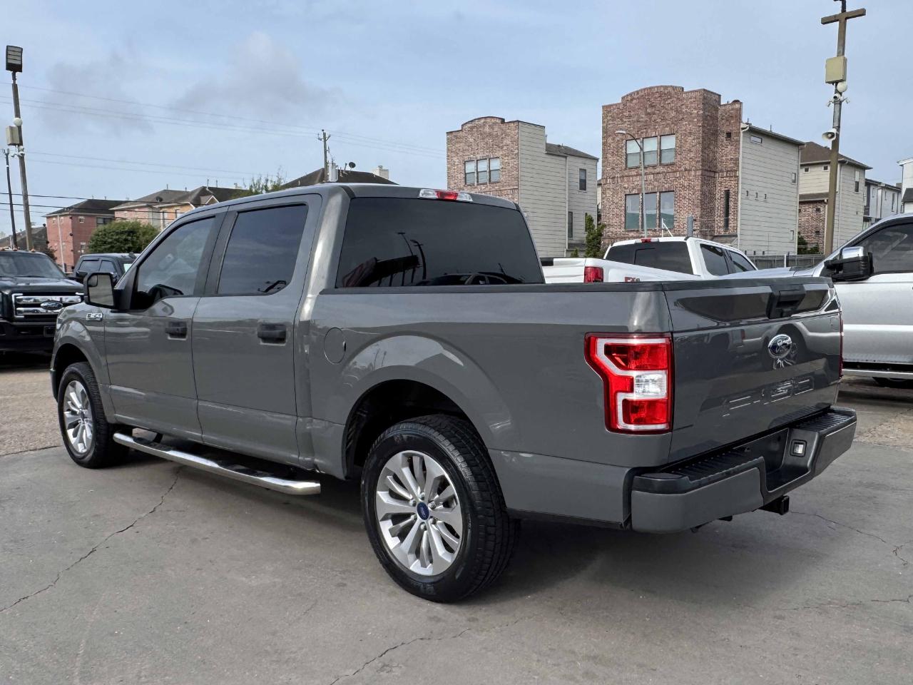Ford F-150 XL SuperCrew 2WD 2018