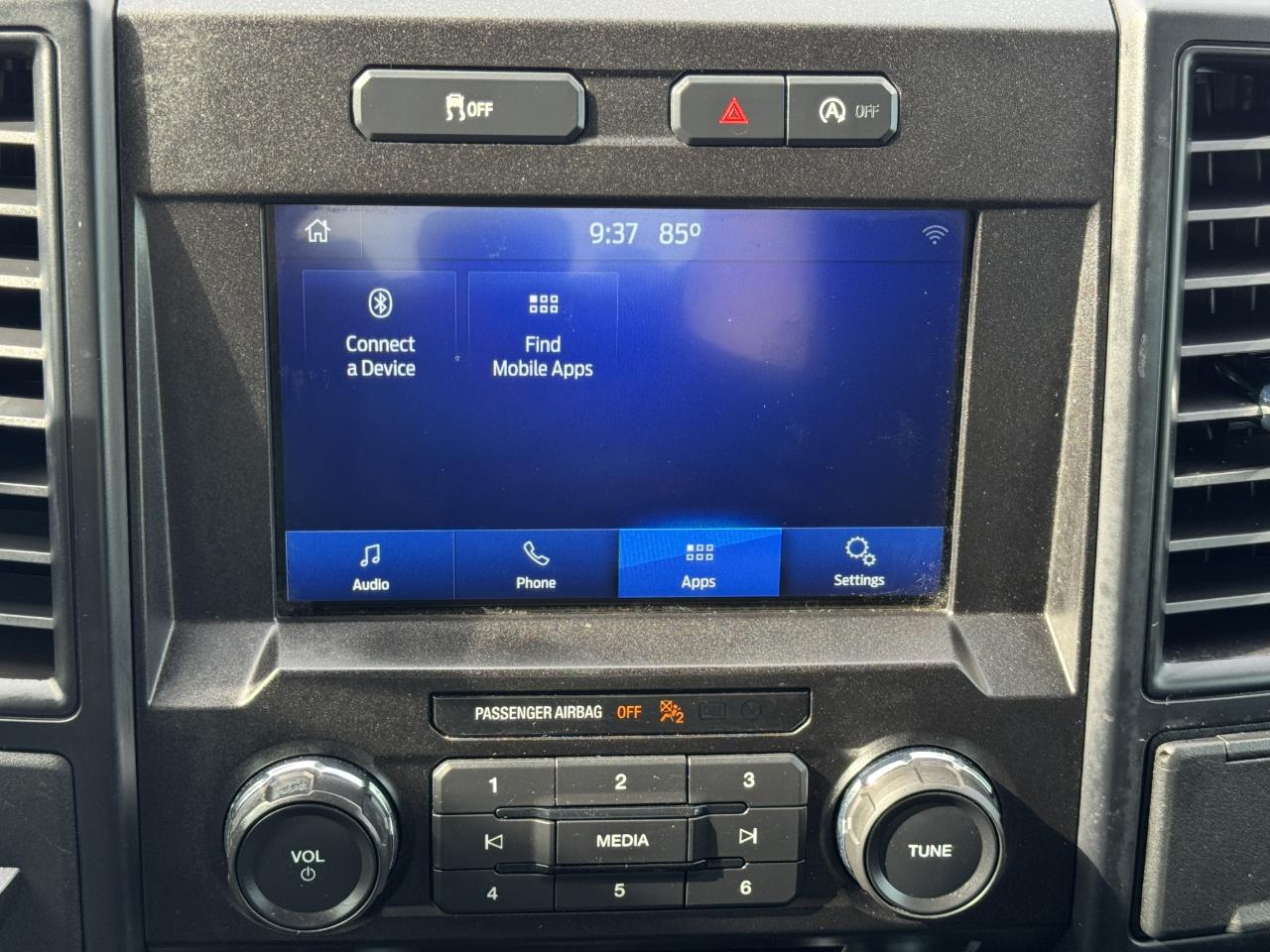 Ford F-150 XL SuperCrew 2WD 2018