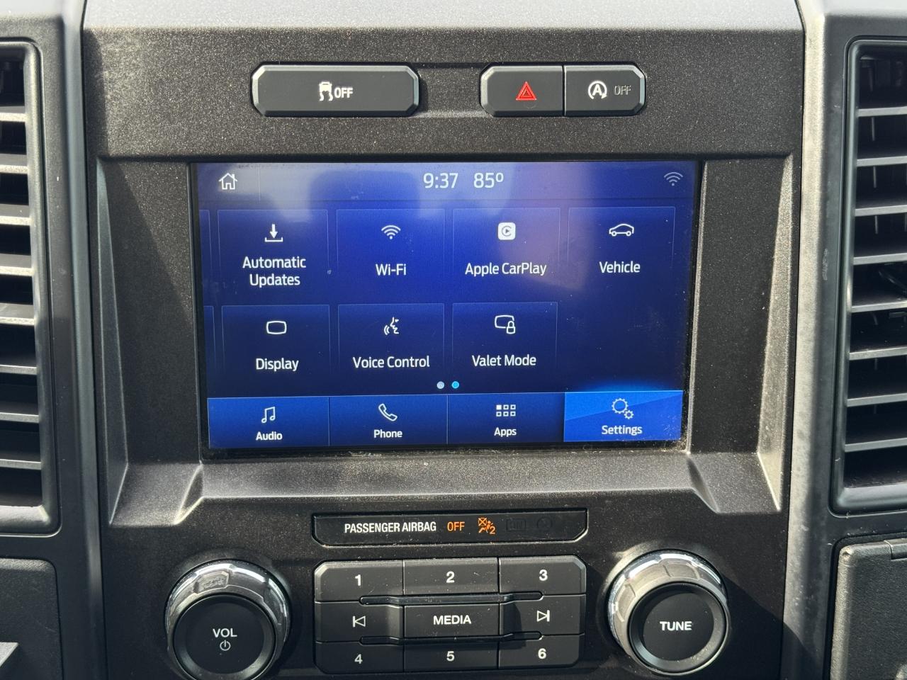 Ford F-150 XL SuperCrew 2WD 2018