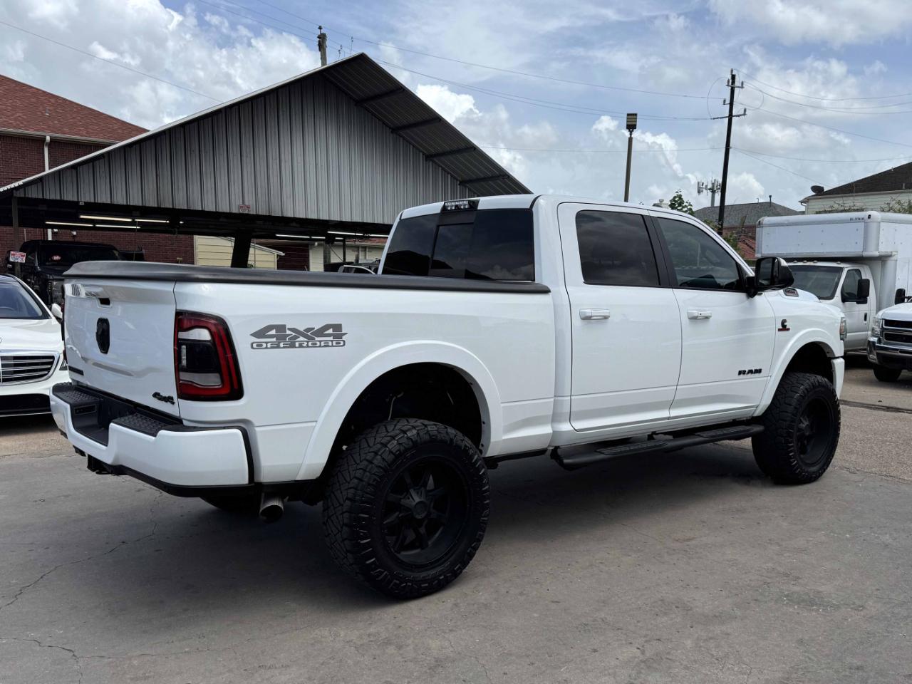 RAM 2500 Laramie Crew Cab 4WD 2019