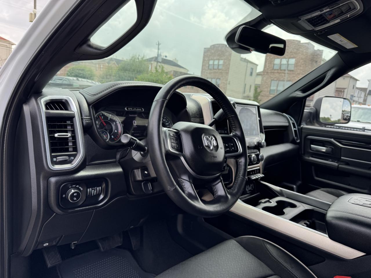 RAM 2500 Laramie Crew Cab 4WD 2019