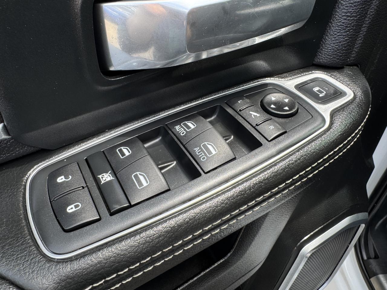 RAM 2500 Laramie Crew Cab 4WD 2019