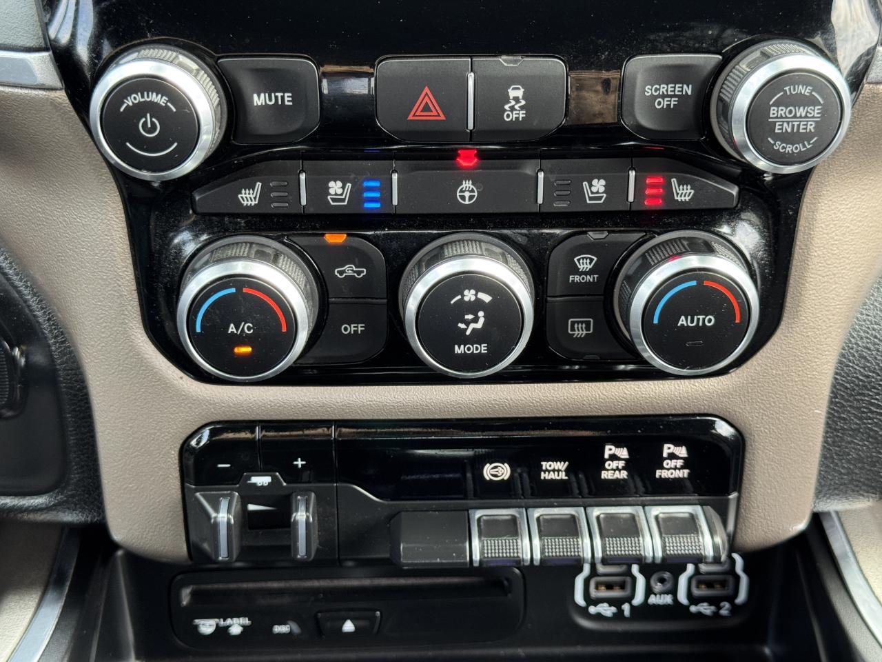 RAM 2500 Laramie Crew Cab 4WD 2019