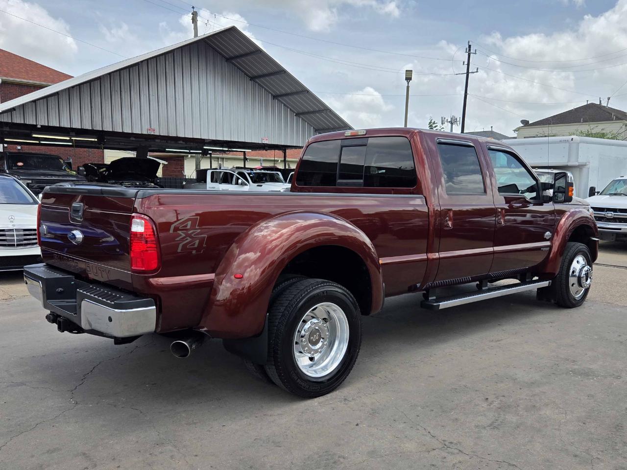 Ford Super Duty F-450 DRW  2015