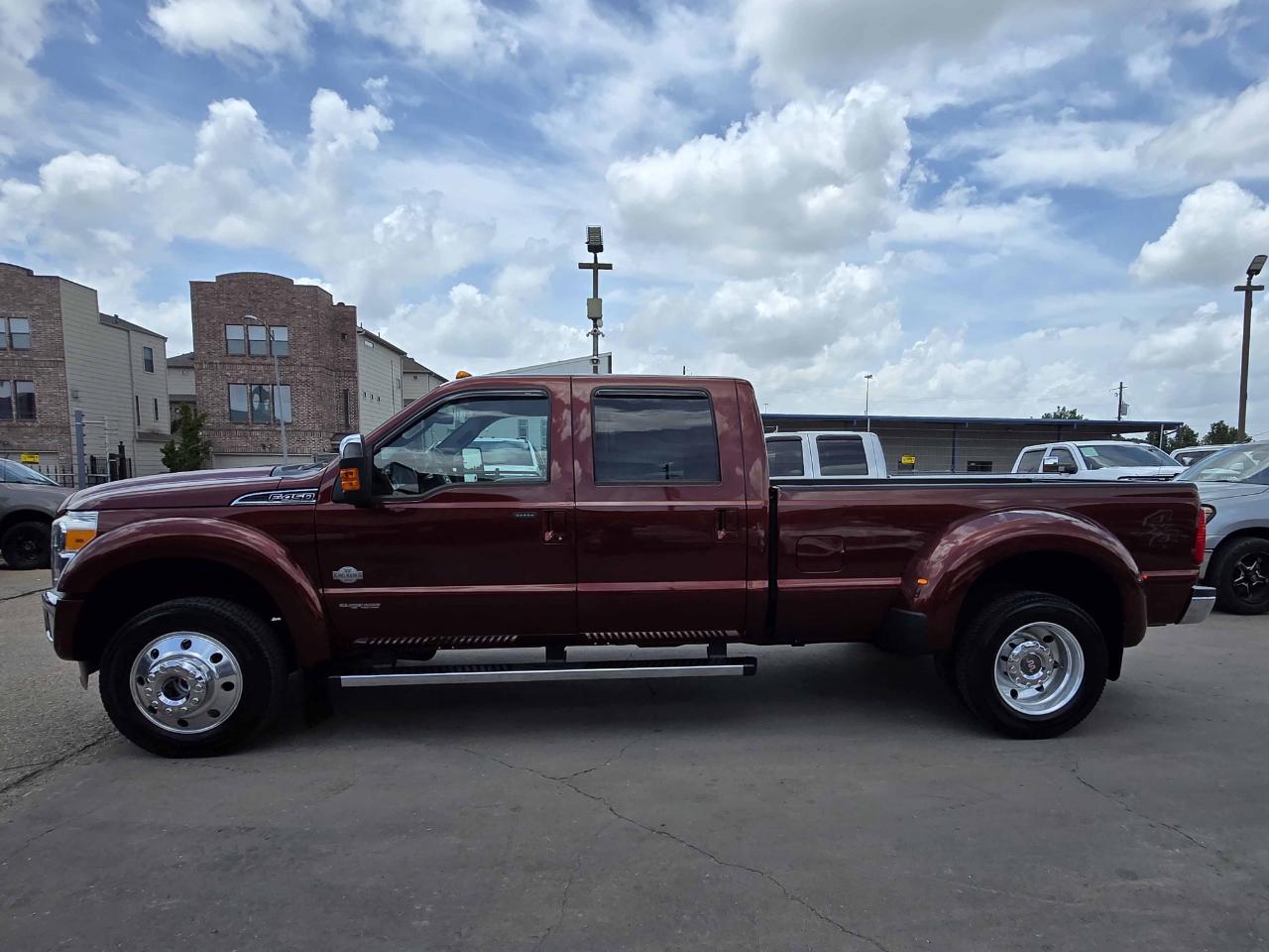 Ford Super Duty F-450 DRW  2015