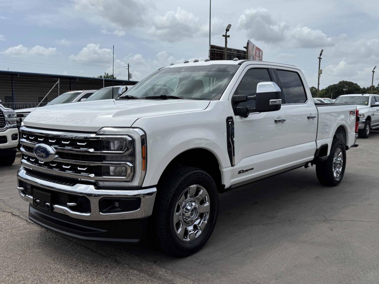 Ford Super Duty F-250 SRW  2023