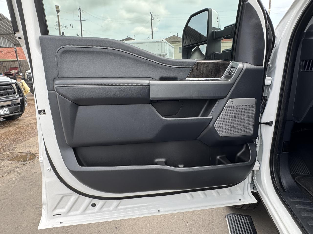 Ford Super Duty F-250 SRW  2023