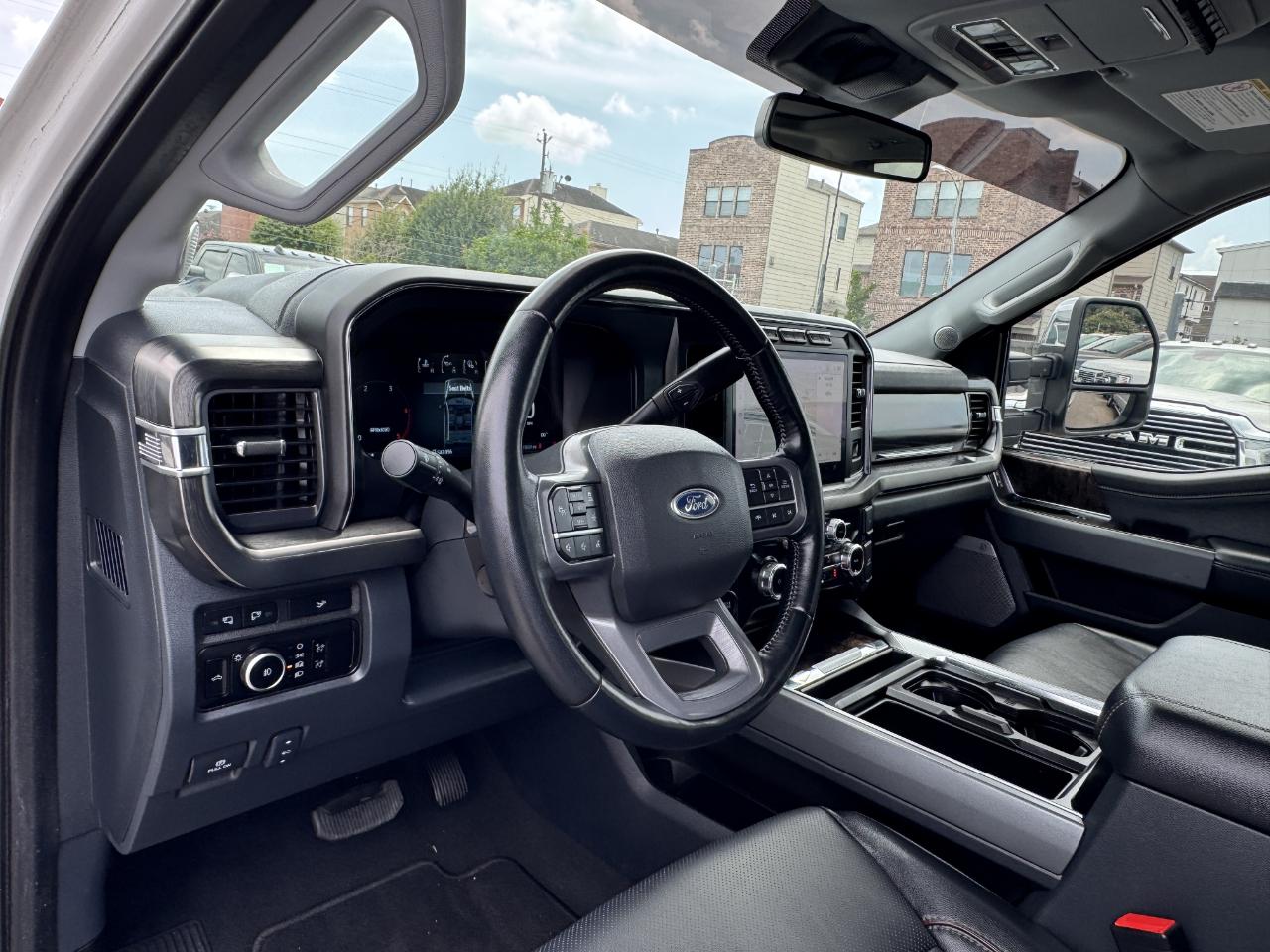Ford Super Duty F-250 SRW  2023