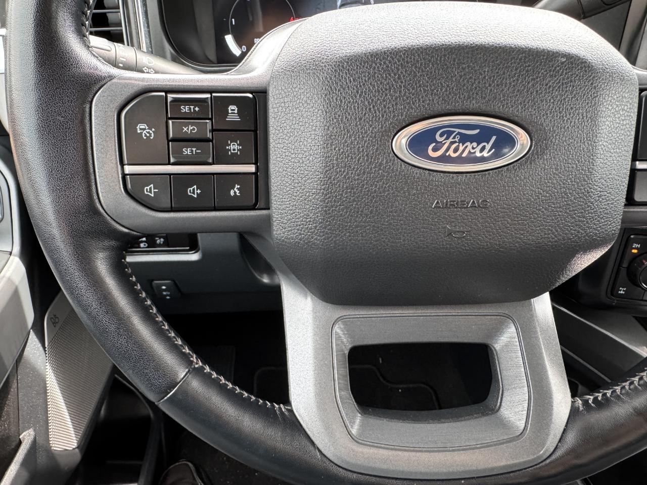 Ford Super Duty F-250 SRW  2023