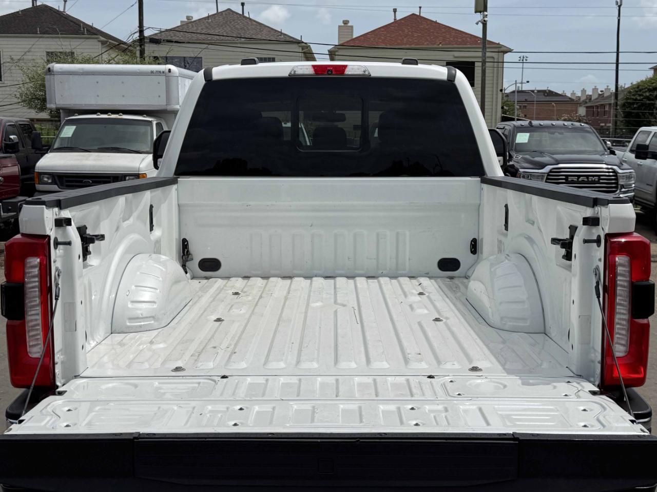 Ford Super Duty F-250 SRW  2023