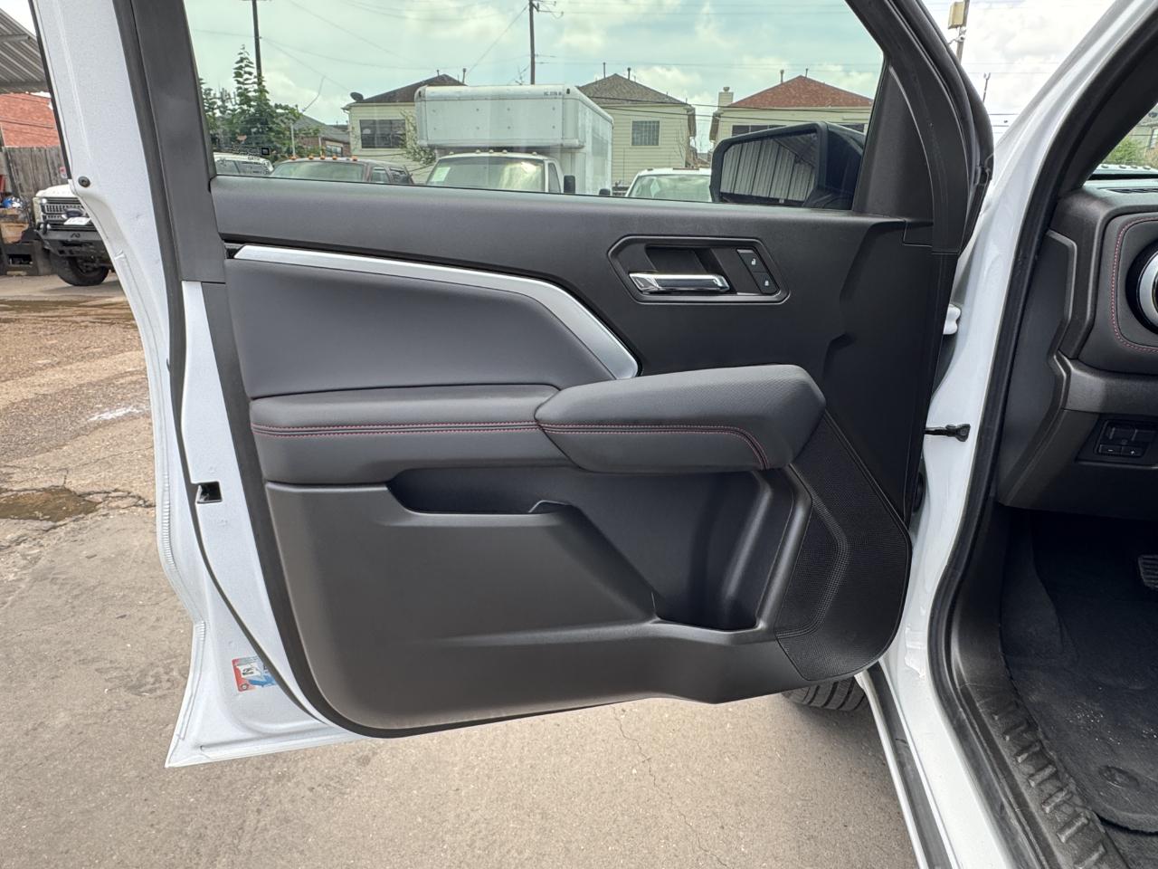 Chevrolet Colorado Z71 Crew Cab 4WD 2023