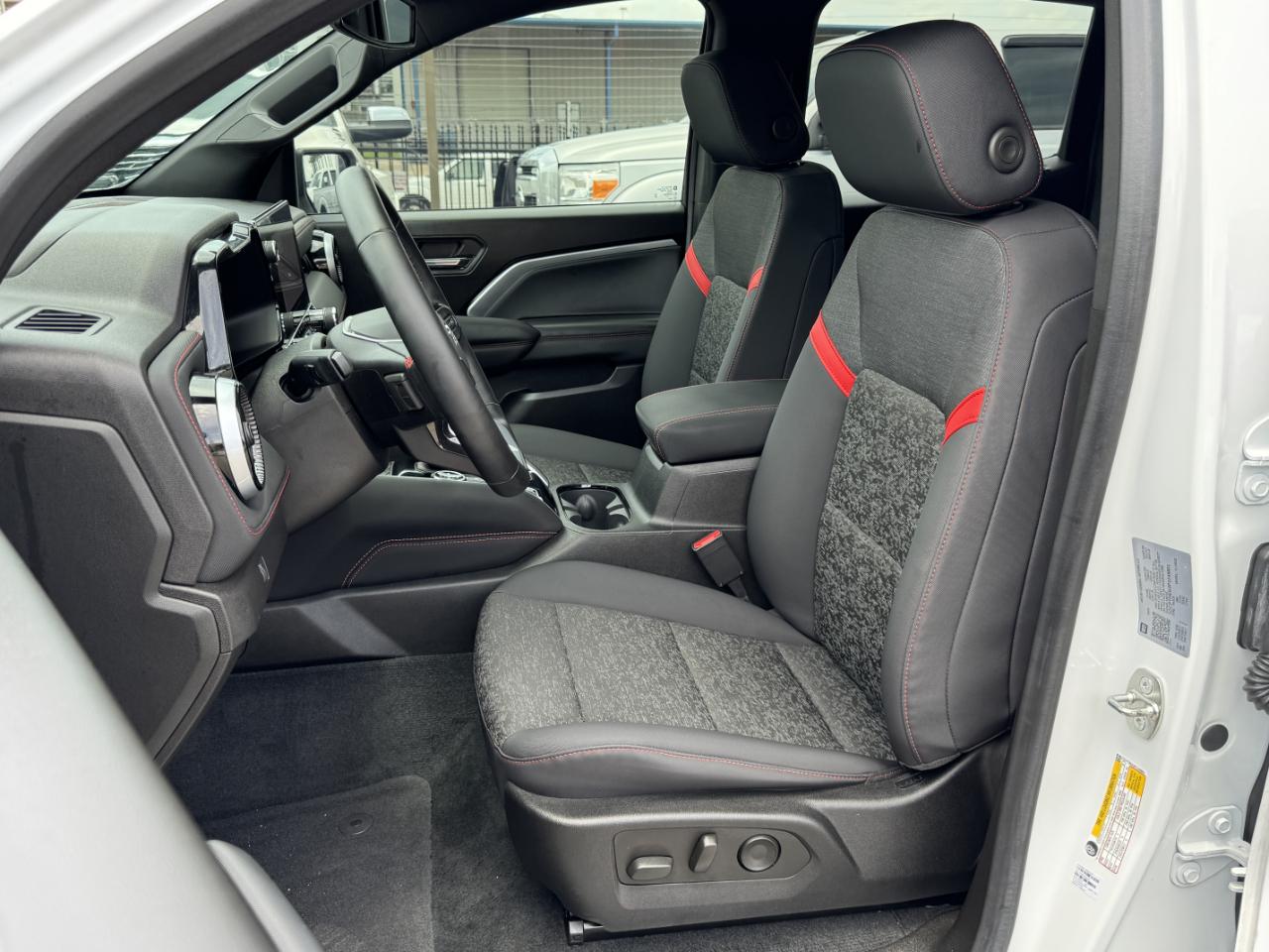 Chevrolet Colorado Z71 Crew Cab 4WD 2023