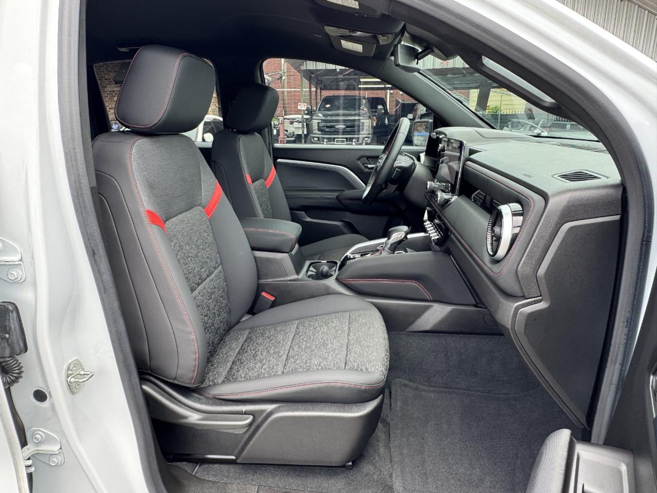 Chevrolet Colorado Z71 Crew Cab 4WD 2023