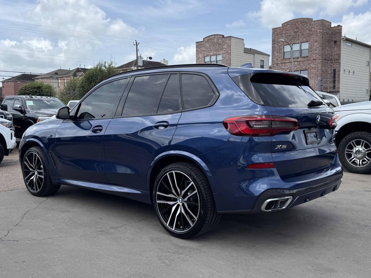 BMW X5  2019