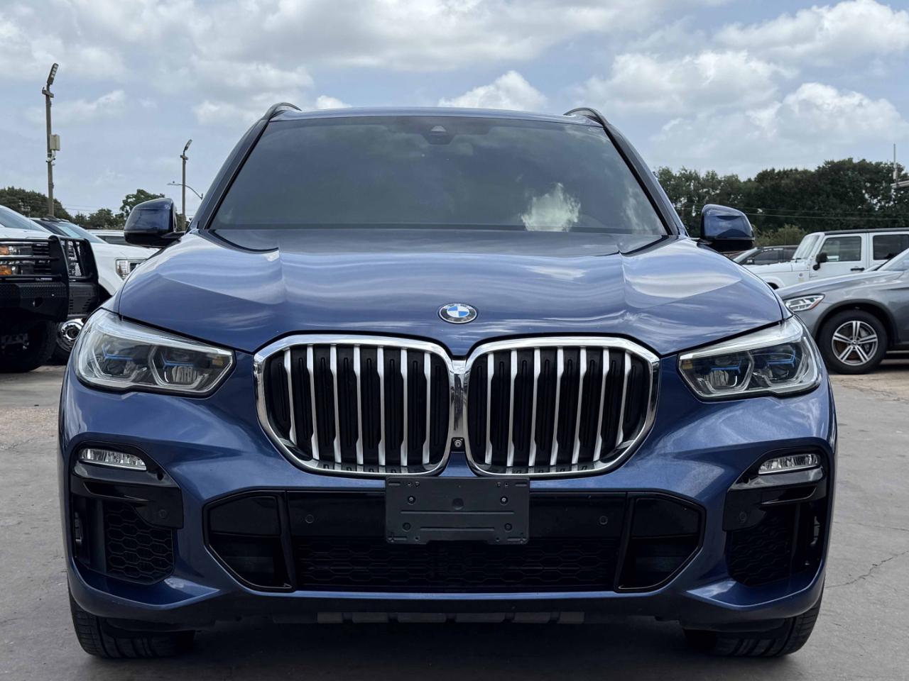 BMW X5  2019
