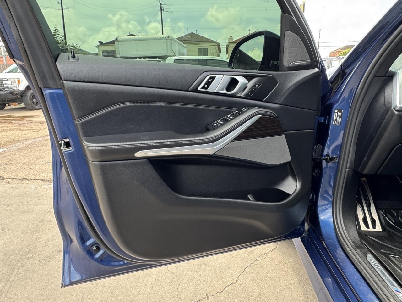 BMW X5  2019