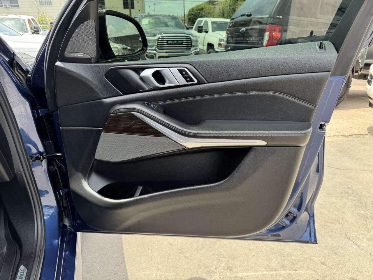 BMW X5  2019