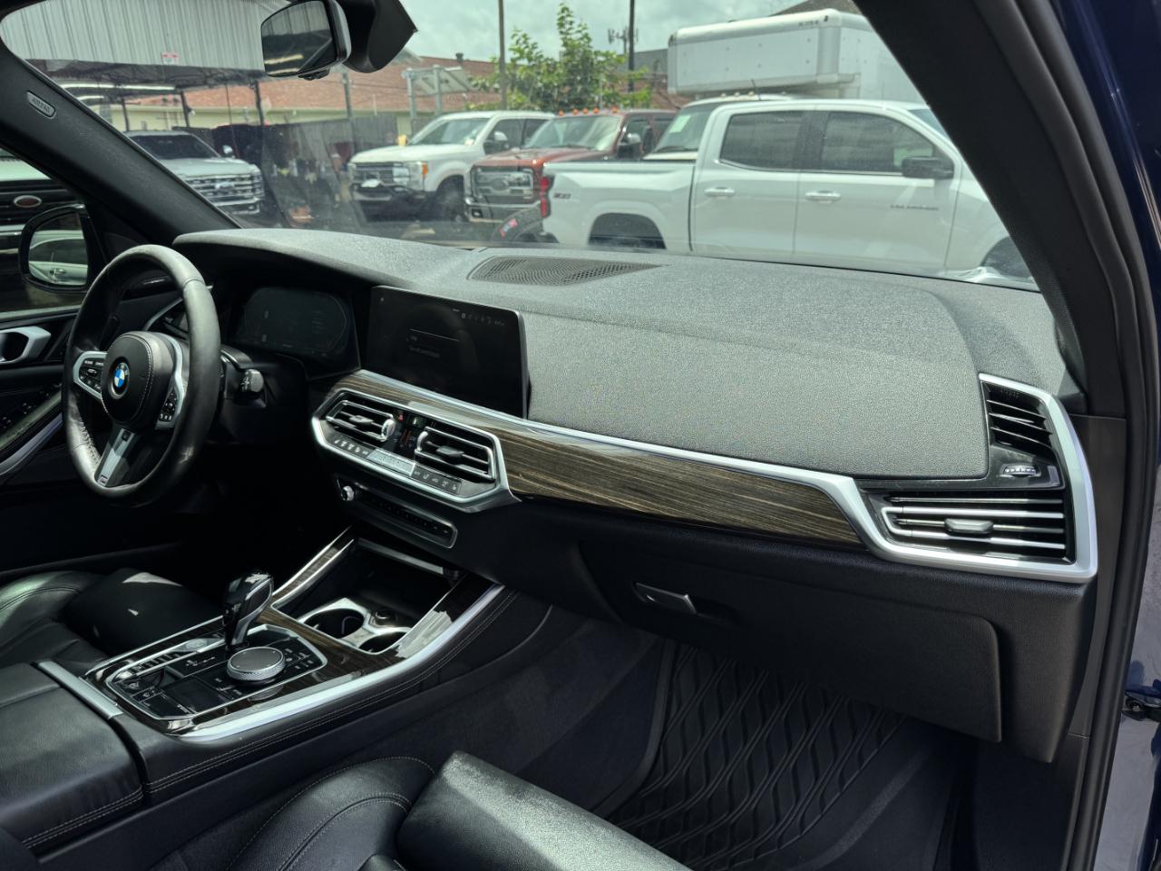 BMW X5  2019