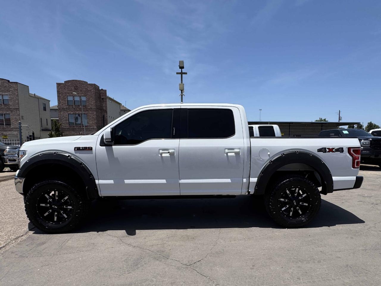 Ford F-150 Lariat SuperCrew 4WD 2018
