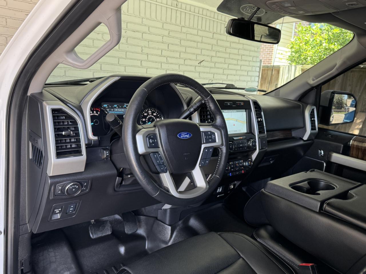 Ford F-150 Lariat SuperCrew 4WD 2018