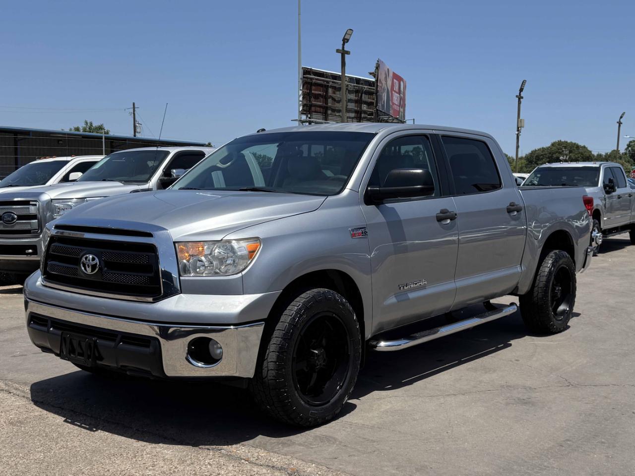 Toyota Tundra  2012