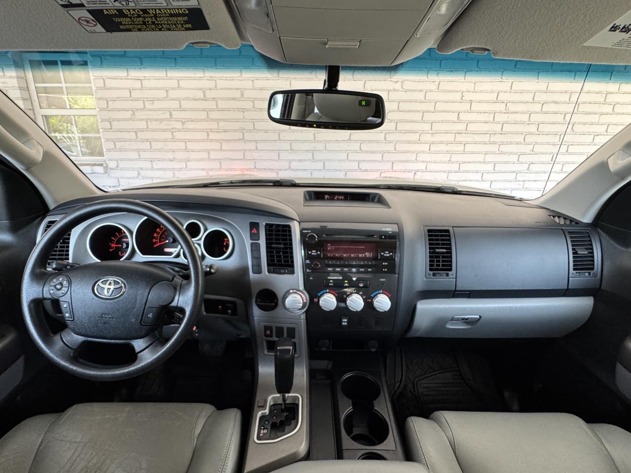 Toyota Tundra  2012