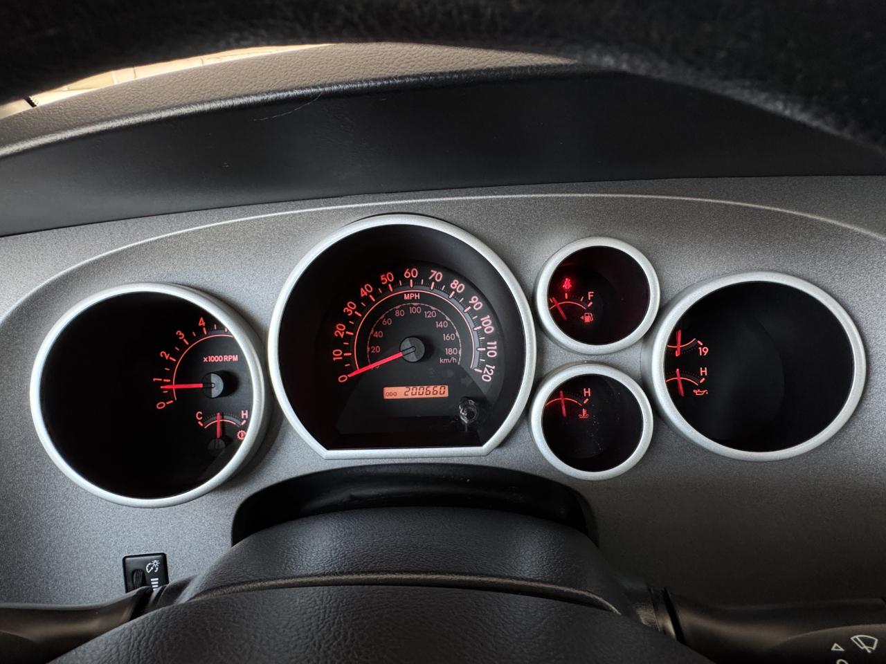 Toyota Tundra  2012