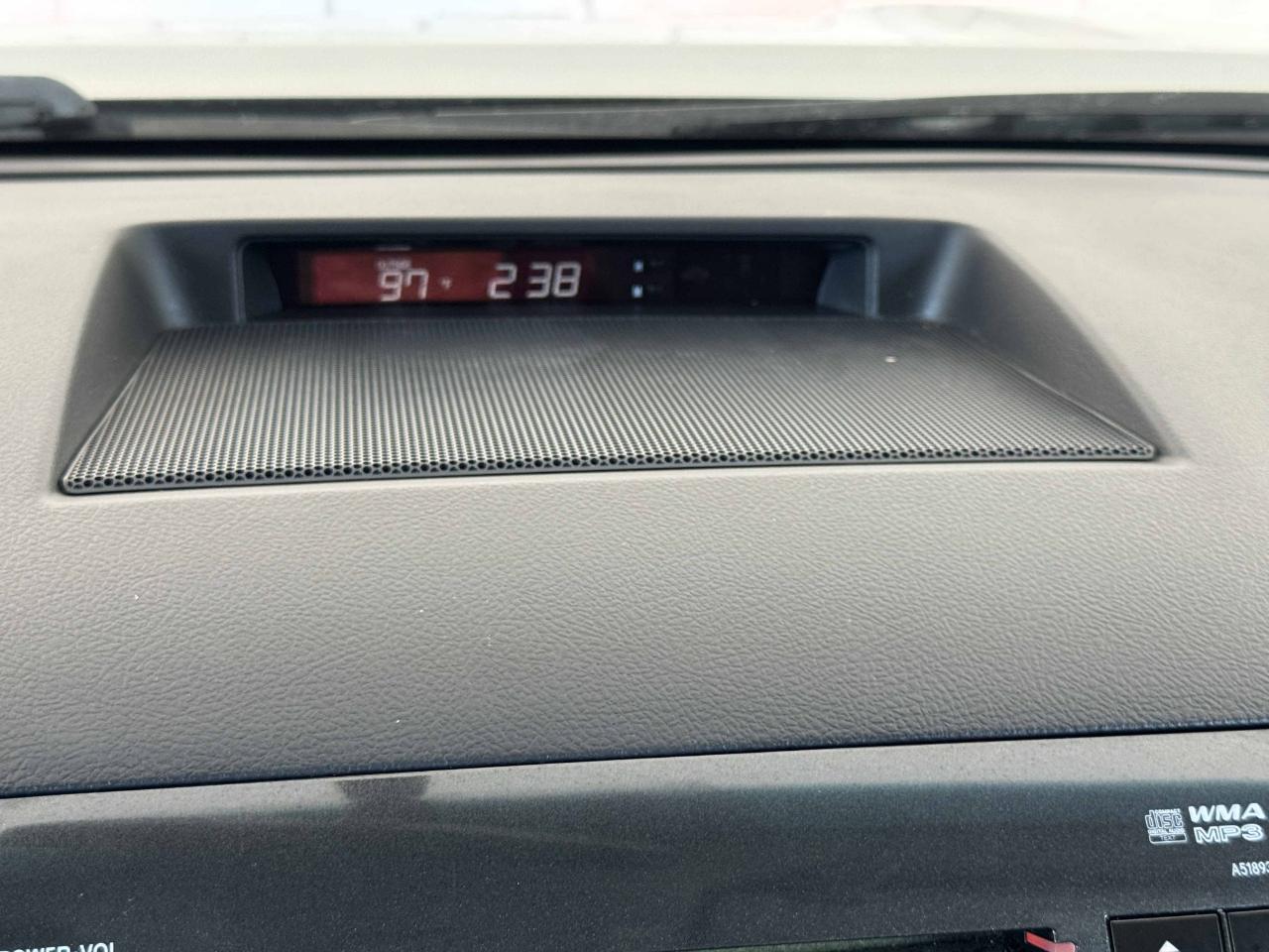 Toyota Tundra  2012