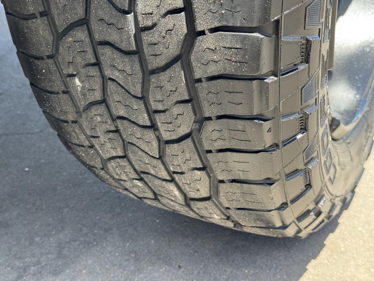 Toyota Tundra  2012