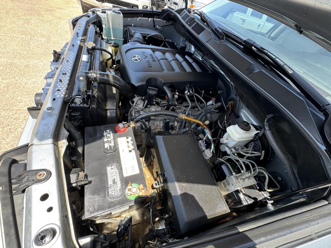 Toyota Tundra  2012