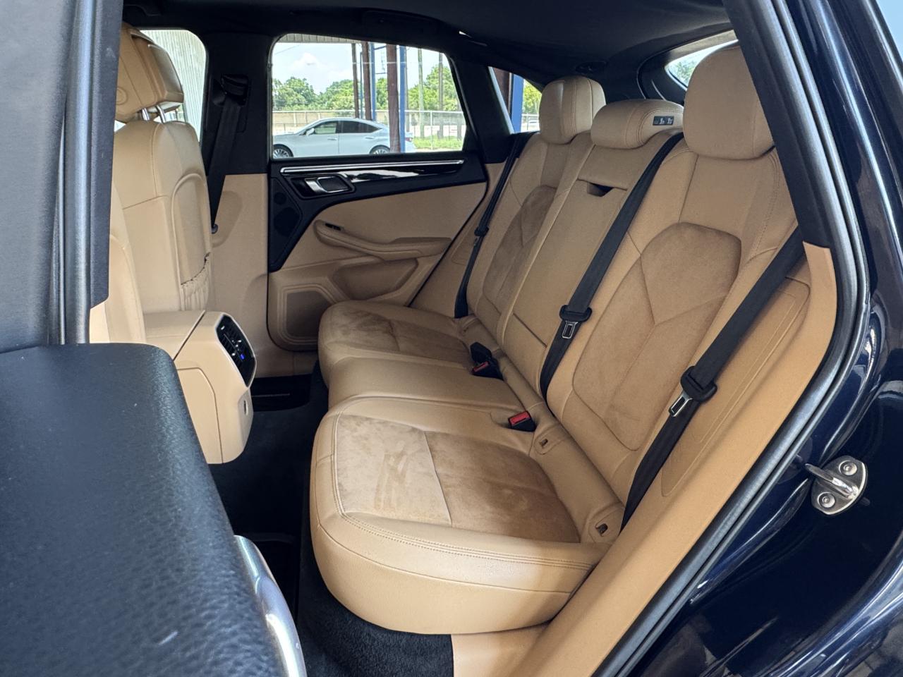 Porsche Macan AWD 2018