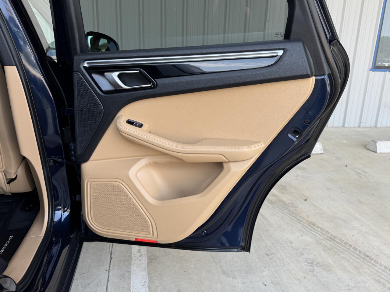 Porsche Macan AWD 2018